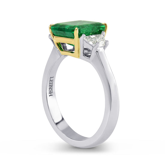 Emerald Gemstone & Trapezoid Diamond Ring