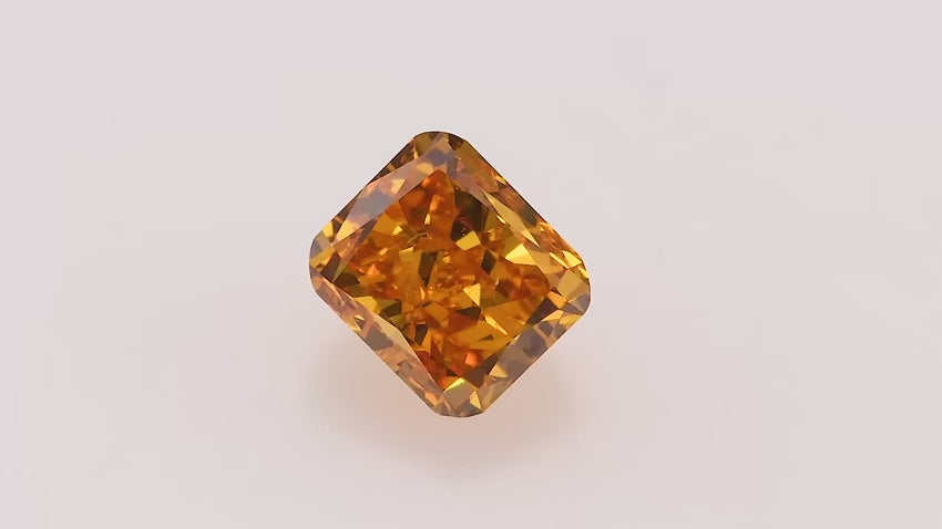キンセール価格fancy brownish yellow orange 0.50 Carat Fancy Vivid Yellowish Orange Radiant Diamond (SI1) GIA