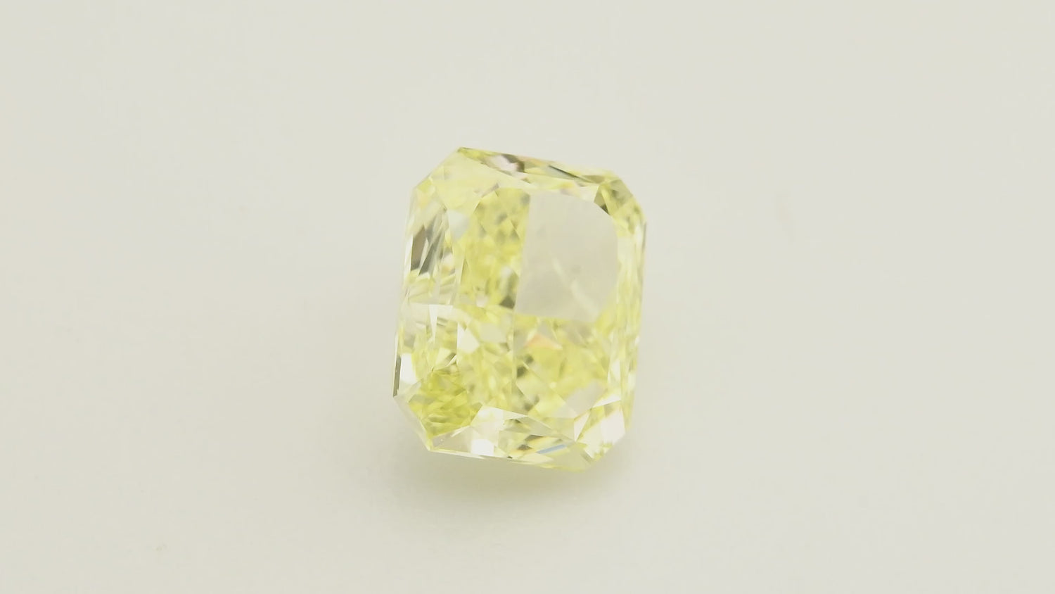 1.02 Carat Fancy Yellow Radiant Diamond VS2 GIA