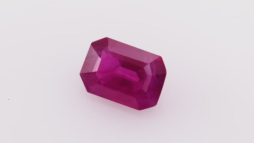 1.03 Carat Red MOZAMBIQUE Emerald Ruby | LEIBISH