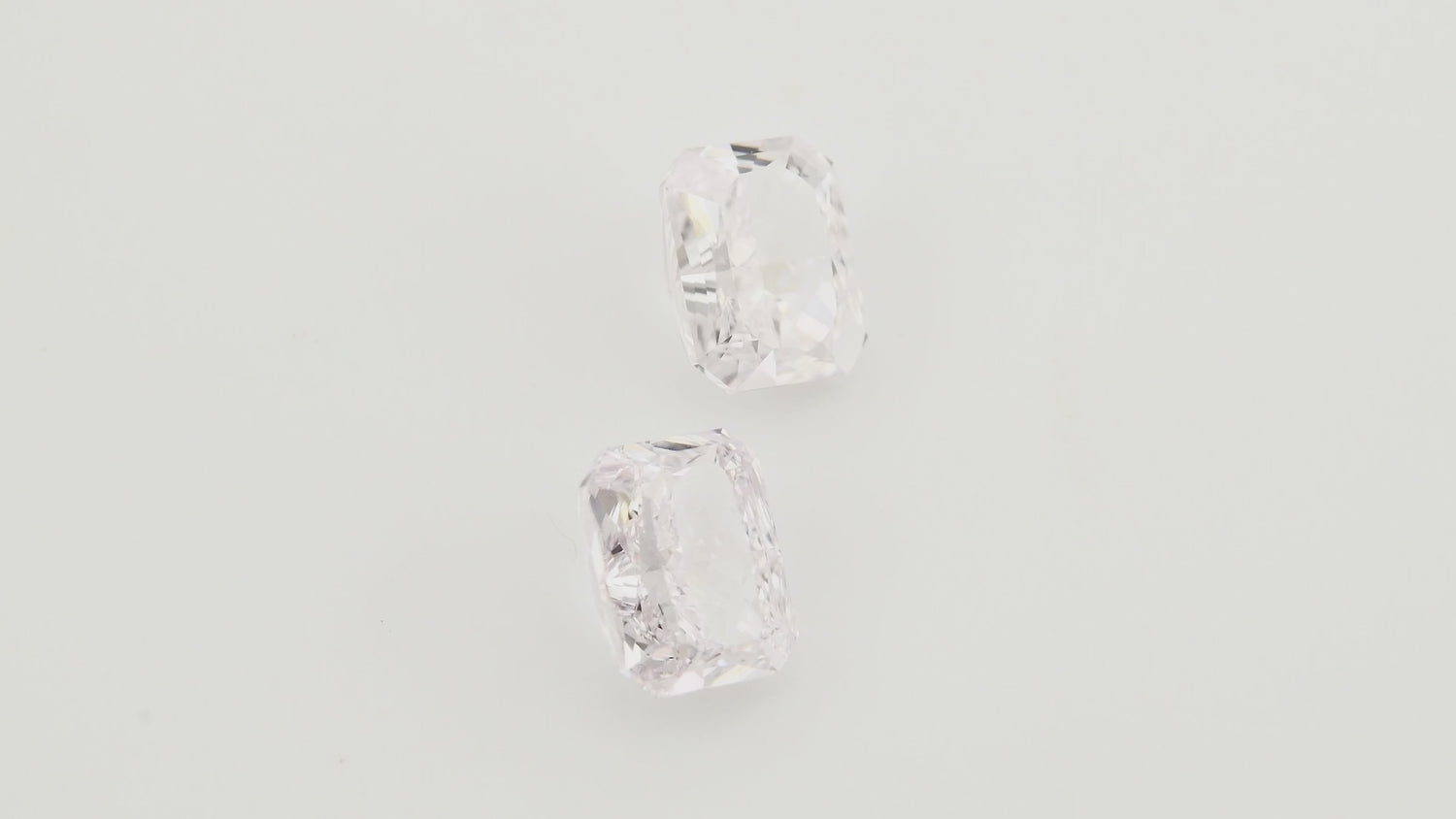 1.10 Carat Very Light Pink Radiant Diamonds VS1