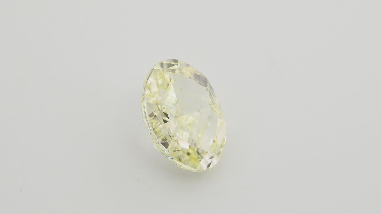 3.01 Carat Y-Z Oval Diamond VVS1 GIA
