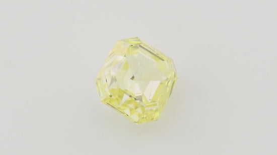 0.60 Carat Fancy Light Yellow Radiant Diamond (SI2)