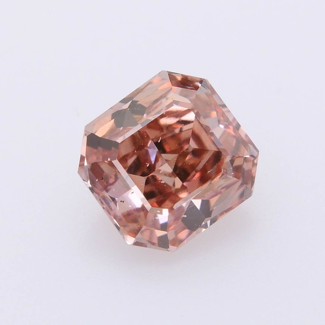 1.02 carat, Fancy Intense Orangy Pink Diamond, Radiant Shape, SI1